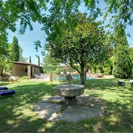 Sleeps 8 Pool Wifi *