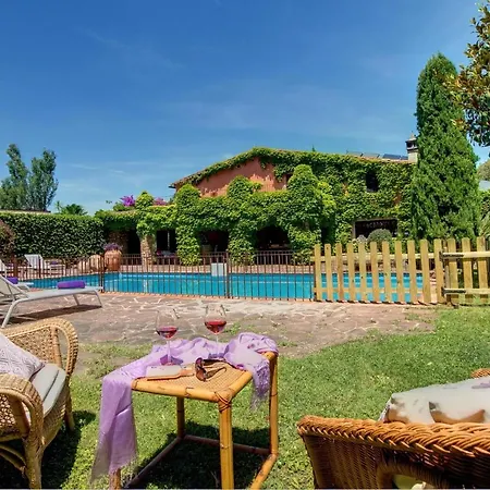 Sleeps 8 Pool Wifi 빌라